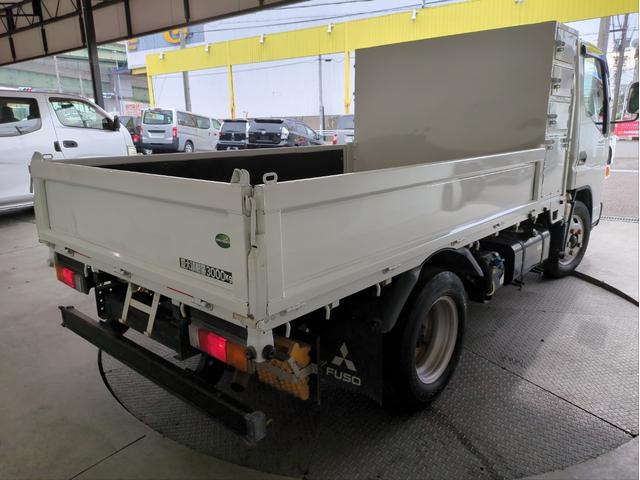 キャンター ロング全低床DX ドライブレコーダー ETC キーレス HID 電格ミラー バックカメラ 車線逸脱警報 木床 両3段工具棚 3方開 リアダブルタイヤ BTオーディオ ディーゼル車 AT 最積3000kg(33枚目)