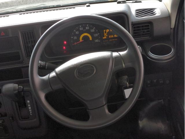 ハイゼットカーゴ DX SAIII 両側スライド 衝突軽減装置 車線逸脱警報 バックカメラ ルーフキャリア オートライト ETC アイドリングストップ ラジオデッキ 横滑り防止装置 オートハイビーム(13枚目)