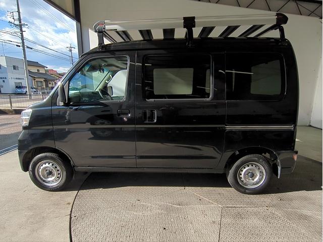 ハイゼットカーゴ DX SAIII 両側スライド 衝突軽減装置 車線逸脱警報 バックカメラ ルーフキャリア オートライト ETC アイドリングストップ ラジオデッキ 横滑り防止装置 オートハイビーム(38枚目)