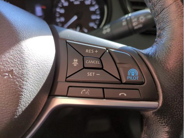 エクストレイル 20Xi 後席モニター 電動リアゲート 衝突軽減装置 追従クルコン レーンアシスト 障害物センサー BSM 全周囲カメラ ドラレコ ETC 純正ナビ BTオーディオ ブルーレイ再生 純正アルミ(29枚目)