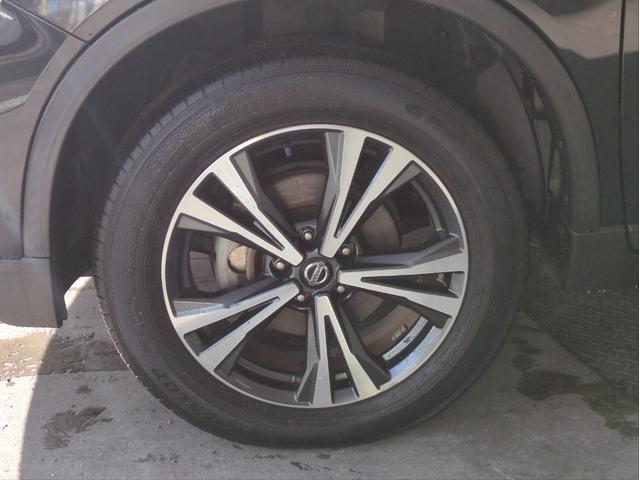 エクストレイル 20Xi 後席モニター 電動リアゲート 衝突軽減装置 追従クルコン レーンアシスト 障害物センサー BSM 全周囲カメラ ドラレコ ETC 純正ナビ BTオーディオ ブルーレイ再生 純正アルミ(51枚目)