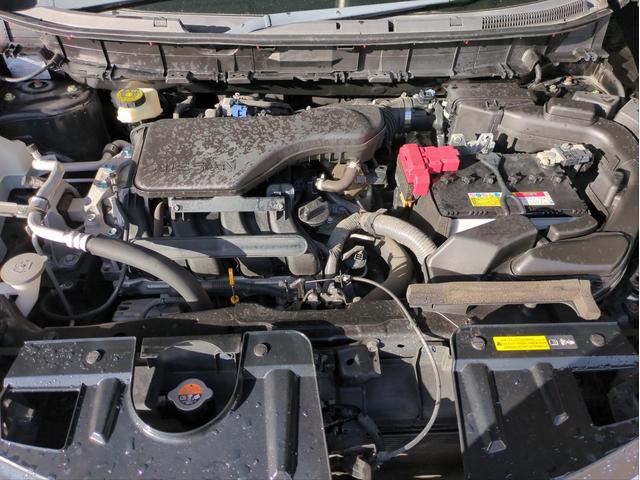 エクストレイル 20Xi 後席モニター 電動リアゲート 衝突軽減装置 追従クルコン レーンアシスト 障害物センサー BSM 全周囲カメラ ドラレコ ETC 純正ナビ BTオーディオ ブルーレイ再生 純正アルミ(56枚目)