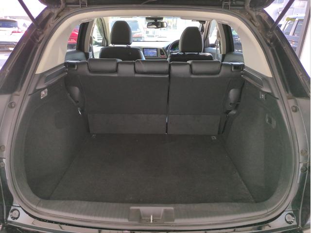 ヴェゼル ハイブリッドZ 衝突軽減ブレーキ バックカメラ メモリーナビ オートクルコン LEDライト オートライト シートヒーター ETC 純正アルミ BT接続 CD/DVD再生 Aストップ Pスタート ステアリモコン(11枚目)