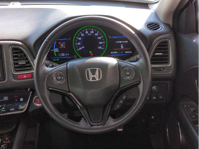 ヴェゼル ハイブリッドZ 衝突軽減ブレーキ バックカメラ メモリーナビ オートクルコン LEDライト オートライト シートヒーター ETC 純正アルミ BT接続 CD/DVD再生 Aストップ Pスタート ステアリモコン(13枚目)