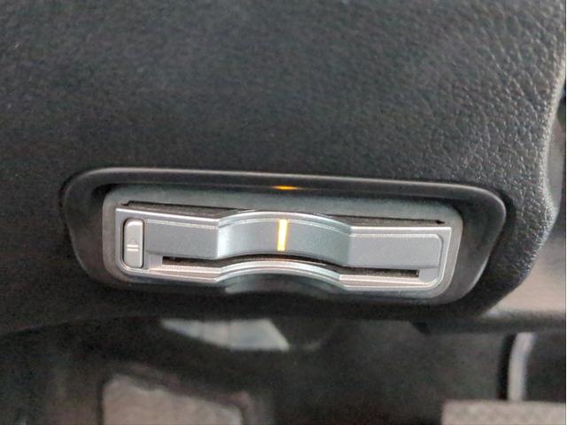 ヴェゼル ハイブリッドZ 衝突軽減ブレーキ バックカメラ メモリーナビ オートクルコン LEDライト オートライト シートヒーター ETC 純正アルミ BT接続 CD/DVD再生 Aストップ Pスタート ステアリモコン(17枚目)