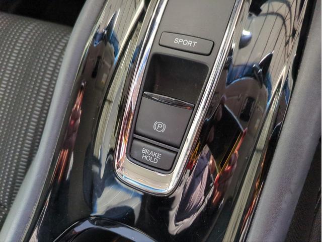 ヴェゼル ハイブリッドZ 衝突軽減ブレーキ バックカメラ メモリーナビ オートクルコン LEDライト オートライト シートヒーター ETC 純正アルミ BT接続 CD/DVD再生 Aストップ Pスタート ステアリモコン(33枚目)