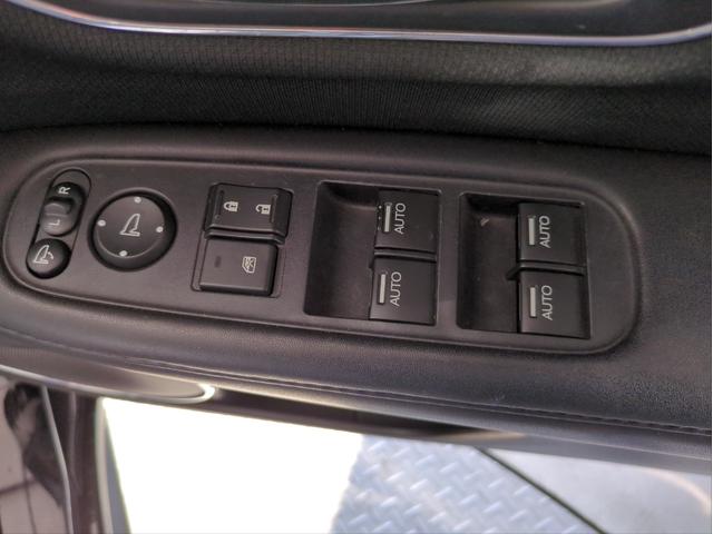 ヴェゼル ハイブリッドZ 衝突軽減ブレーキ バックカメラ メモリーナビ オートクルコン LEDライト オートライト シートヒーター ETC 純正アルミ BT接続 CD/DVD再生 Aストップ Pスタート ステアリモコン(38枚目)