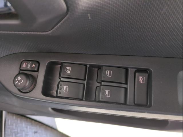 ミライース G リミテッドSAIII 衝突軽減装置 車線逸脱警報 社外ナビ バックカメラ 障害物センサー シートヒーター BTオーディオ CD・DVD再生 純正アルミ LEDライト オートライト ETC アイドリングストップ Pスタート(31枚目)