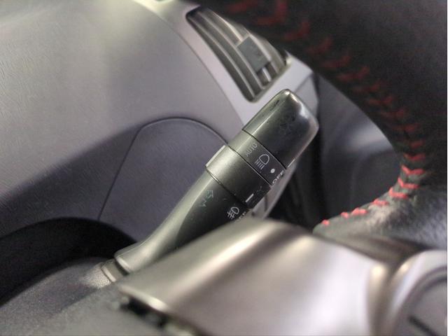 プリウス Ｓツーリングセレクション・Ｇ’ｓ　純正ナビ　バックカメラ　ＢＴオーディオ　ＣＤ・ＤＶＤ・ブルーレイ再生　プッシュスタート　スマートキー　ＨＩＤライト　オートライト　Ｆフォグランプ　純正アルミ　ＥＴＣ（33枚目）