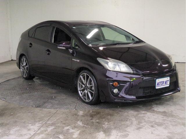 プリウス Ｓツーリングセレクション・Ｇ’ｓ　純正ナビ　バックカメラ　ＢＴオーディオ　ＣＤ・ＤＶＤ・ブルーレイ再生　プッシュスタート　スマートキー　ＨＩＤライト　オートライト　Ｆフォグランプ　純正アルミ　ＥＴＣ（38枚目）