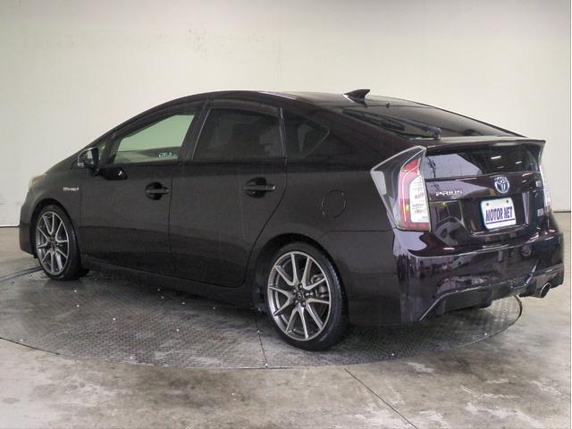 プリウス Ｓツーリングセレクション・Ｇ’ｓ　純正ナビ　バックカメラ　ＢＴオーディオ　ＣＤ・ＤＶＤ・ブルーレイ再生　プッシュスタート　スマートキー　ＨＩＤライト　オートライト　Ｆフォグランプ　純正アルミ　ＥＴＣ（42枚目）