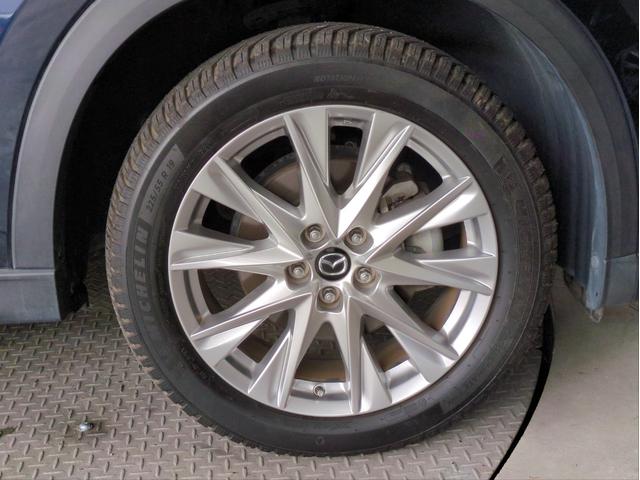 ＣＸ－８ ＸＤプロアクティブ　衝突軽減Ｂ　追従クルコン　後席モニター　障害物センサ　ＢＳＭ　レーンアシスト　全周囲カメラ　電動シート　シートヒーター　パドルシフト　ターボ　ＢＴ・ＵＳＢ接続　ＬＥＤライト　ＡＦＳ　純正アルミ　ＥＴＣ（23枚目）