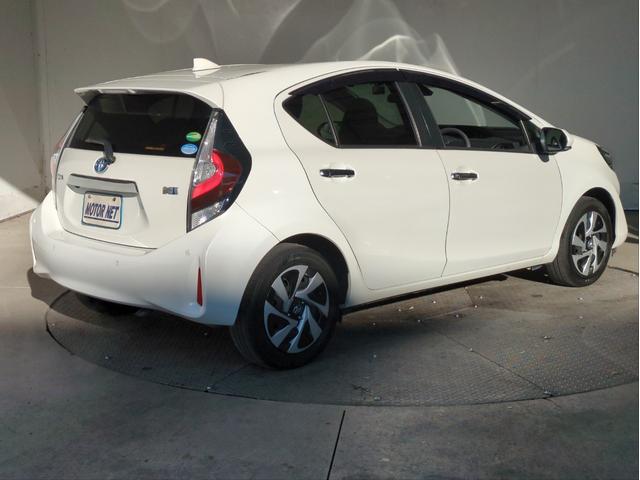 アクア Ｓスタイルブラック　衝突軽減装置　純正ナビ　全周囲カメラ　車線逸脱警報　障害物センサー　シートヒーター　ＢＴオーディオ　ＵＳＢ接続　ドラレコ　ＥＴＣ　ＬＥＤライト　オートライト　Ｐスタート　アイドリングストップ（21枚目）