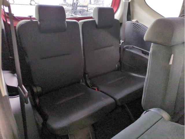 シエンタ Ｇ　衝突軽減装置　両側電動スライド　純正ナビ　車線逸脱警報　障害物センサー　バックカメラ　７人乗り　ワンオーナー　ＥＴＣ２．０　ＢＴオーディオ　ＣＤ・ＤＶＤ再生　アイドリングストップ　Ｐスタート（27枚目）