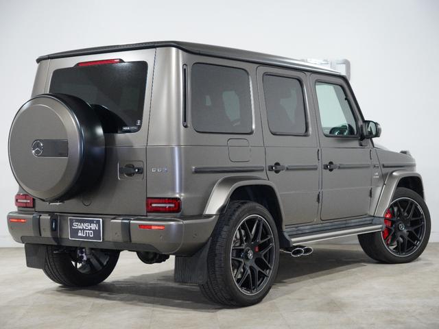 Ｇ６３　世田谷スペシャルオーダー車　１オーナー　ＡＭＧマットブラック２２インチＡＷ　カーボンインテリアトリム　レッドキャリパー　ＡＭＧレザーエクスクルーシブＰＫＧ(3枚目)