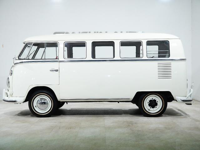 タイプII ベースグレード エアコン付き 7人乗り MT 13ウインド フルレストア(5枚目)