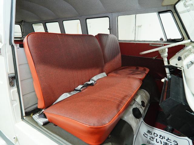 タイプII ベースグレード エアコン付き 7人乗り MT 13ウインド フルレストア(12枚目)