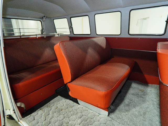 タイプII ベースグレード エアコン付き 7人乗り MT 13ウインド フルレストア(21枚目)