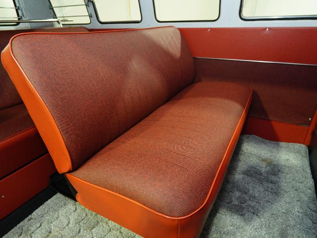 タイプII ベースグレード エアコン付き 7人乗り MT 13ウインド フルレストア(22枚目)