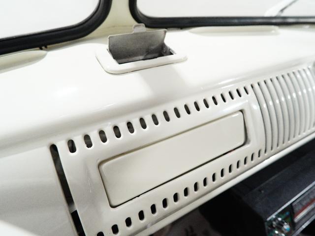 タイプII ベースグレード エアコン付き 7人乗り MT 13ウインド フルレストア(26枚目)