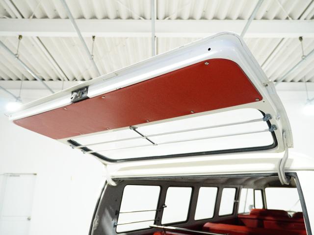 タイプII ベースグレード エアコン付き 7人乗り MT 13ウインド フルレストア(33枚目)