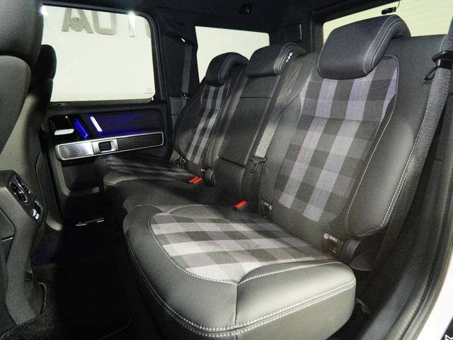 Gクラス G450d ED ストロンガー ザン ザ1980s EDストロンガーザンTHE1980S 国内25台限定 プロフェッショナルラインエクステリア MANUFAKTURナイトブラックFフェイス 専用インテリア 18インチAW スペアカバー 限定専用カラー(26枚目)