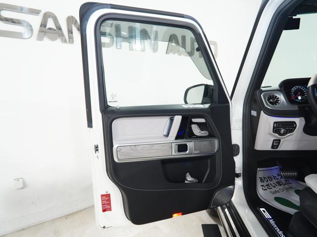 当社は全国に販売、納車実績がございます。納車後も当社加盟の輸入車組合ネットワークを使いアフターサービスをご提供できます。遠方のお客様も御遠慮無く御用命下さい