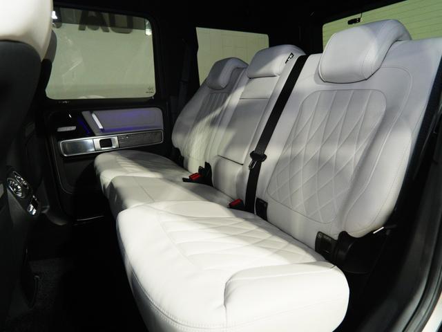 県外からのお客様の納車も基本的に”自社にて、自社積載車にて、”を心掛けております。少しでも安心して頂ける様、納車時も当社のスタッフが責任を持ってお届けに伺います！