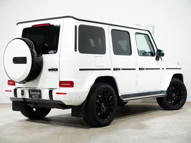 Gクラス G400d THORマフラースピーカー AMG20インチブラックAW ホログラフィックFフィルム ドアミラー&背面カバーグロスブラックペイント シートH レーダーセーフティ ドラレコ SR アダプティブダンピング(2枚目)