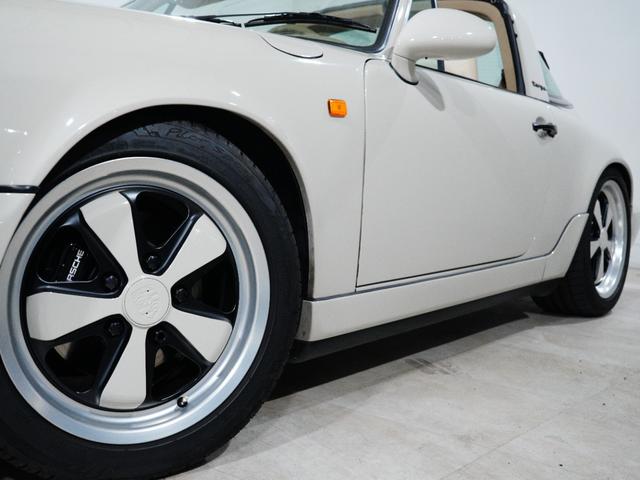 911 911カレラ2 タルガ 前席パワーシート シートヒーター パワーウィンドウ カスタマイズインテリア 4AT ポルシェクラッシック サーティフィケイト認定書付き(2025.6.15ポルシェディーラー)(11枚目)