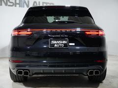 ��������Τ����ͤ�Ǽ�֤����Ū�ˡɼ��Ҥˤơ������Ѻܼ֤ˤơ��ɤ򿴳ݤ��Ƥ���ޤ��������Ǥ�¿�����ĺ�����͡�Ǽ�ֻ������ҤΥ����åդ���Ǥ����äƤ��Ϥ��˻Ǥ��ޤ��� 6