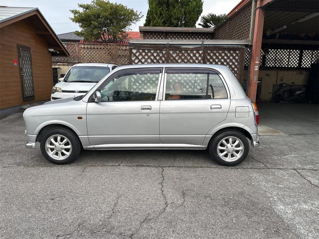 �T�C�h���b�J�[���[���E�P�R�`�v�E�d���i�[���b�L�h�A�~���[�E�C�G���[�t�H�O�E�����L�[���X�E���b�L�h�A���b�N�m�u