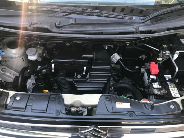 エンジンいい音しています。！！エンジンルームもきれいにクリーニング済み！！