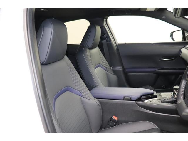 UX UX250h アーバンエレガンス プリクラッシュセーフティー 横滑り防止 1オーナー 地デジ Pシート Bカメラ ナビTV ETC車載器 DVD ムーンルーフ ミュージックプレイヤー接続可 スマートキー メモリーナビ ドラレコ(20枚目)