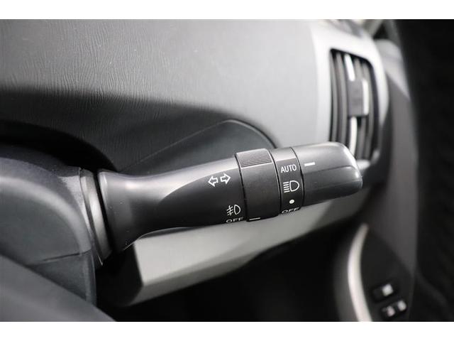 プリウス Sツーリングセレクション スマキ- 整備記録簿 サイドエアバッグ アルミ装備 イモビライザー 1セグ メモリ-ナビ キーレス Wエアバック LEDランプ 横滑り防止機能 パワステ エアB TVナビ AUTOエアコン ABS(24枚目)