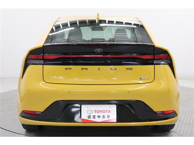 プリウス Z リアカメラ プリクラッシュ 試乗車 PWシート 1オーナ LEDランプ オートクルーズ アルミホイール AC 運転席エアバッグ 横滑り防止装置 ETC付 盗難防止システム パワーウインドウ TV(9枚目)
