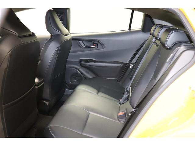 プリウス Z リアカメラ プリクラッシュ 試乗車 PWシート 1オーナ LEDランプ オートクルーズ アルミホイール AC 運転席エアバッグ 横滑り防止装置 ETC付 盗難防止システム パワーウインドウ TV(15枚目)