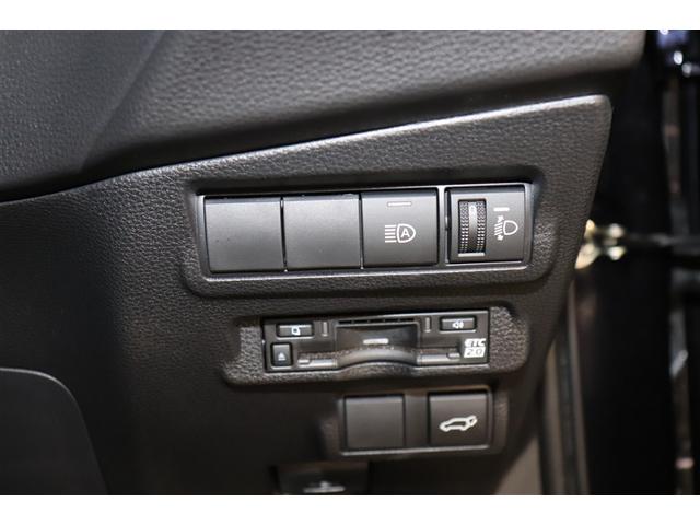 カローラクロス ハイブリッド　Ｚ　ＰＣＳ　フルセグテレビ　ＬＥＤヘッドライト　Ｂカメラ　ナビ・ＴＶ　インテリジェントキー　パワーシート　アイドルストップ　キーフリー　ドライブレコーダー　アルミホイール　ＥＴＣ　元試乗車　盗難防止（10枚目）