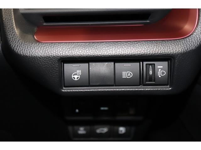 プリウス Ｚ　リアカメラ　プリクラッシュ　試乗車　ＰＷシート　１オーナ　メモリナビ　ＬＥＤランプ　ナビ・ＴＶ　オートクルーズ　アルミホイール　ＡＣ　運転席エアバッグ　横滑り防止装置　ＥＴＣ付　盗難防止システム（37枚目）