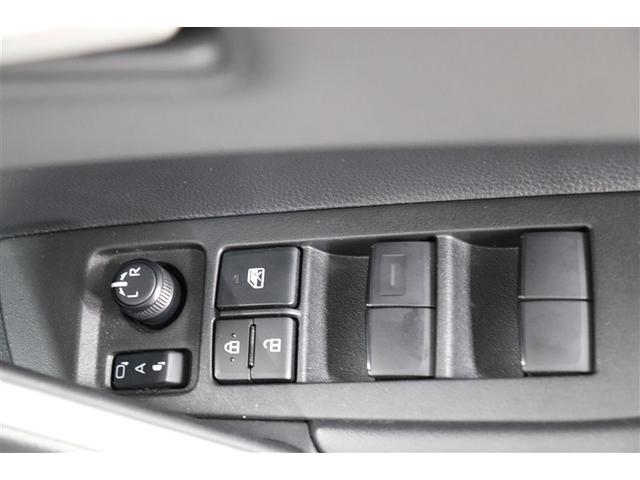 カローラクロス ハイブリッド　Ｚ　ＰＣＳ　フルセグテレビ　ＬＥＤヘッドライト　Ｂカメラ　ナビ・ＴＶ　インテリジェントキー　パワーシート　アイドルストップ　キーフリー　ドライブレコーダー　アルミホイール　ＥＴＣ　元試乗車　盗難防止（29枚目）
