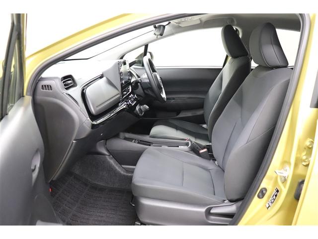 アクア Ｘ　踏み間違い防止　１００Ｖ　イモビ　点検記録簿　ＬＥＤヘッドライト　スマートキー　横滑り防止機能　キーレスエントリー　ワンオーナー　オートクルーズ　オートエアコン　元試乗車　カーテンエアバッグ　ＡＢＳ（16枚目）