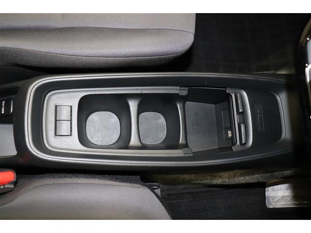 アクア Ｘ　踏み間違い防止　１００Ｖ　イモビ　点検記録簿　ＬＥＤヘッドライト　スマートキー　横滑り防止機能　キーレスエントリー　ワンオーナー　オートクルーズ　オートエアコン　元試乗車　カーテンエアバッグ　ＡＢＳ（26枚目）