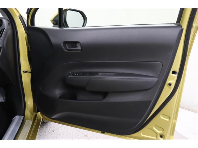 アクア Ｘ　踏み間違い防止　１００Ｖ　イモビ　点検記録簿　ＬＥＤヘッドライト　スマートキー　横滑り防止機能　キーレスエントリー　ワンオーナー　オートクルーズ　オートエアコン　元試乗車　カーテンエアバッグ　ＡＢＳ（28枚目）