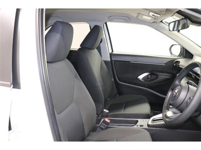 ヤリスクロス ハイブリッドＧ　ＴＳＳ　イモビライザー　バックモニタ－　記録簿有　エアコン　ナビ　ＬＥＤヘッドライト　インテリキー　パワーウィンド　ワンオーナ　Ｗエアバック　オートクルーズ　メディアプレイヤー接続　キーフリー　アルミ（19枚目）