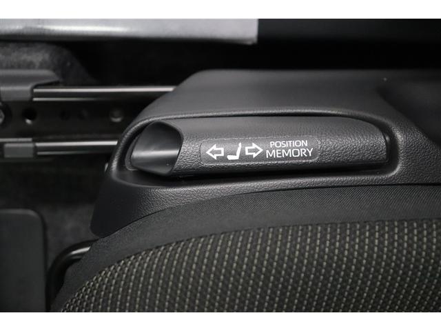 ヤリスクロス ハイブリッドＧ　ＴＳＳ　イモビライザー　バックモニタ－　記録簿有　エアコン　ナビ　ＬＥＤヘッドライト　インテリキー　パワーウィンド　ワンオーナ　Ｗエアバック　オートクルーズ　メディアプレイヤー接続　キーフリー　アルミ（20枚目）