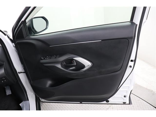 ヤリスクロス ハイブリッドＧ　ＴＳＳ　イモビライザー　バックモニタ－　記録簿有　エアコン　ナビ　ＬＥＤヘッドライト　インテリキー　パワーウィンド　ワンオーナ　Ｗエアバック　オートクルーズ　メディアプレイヤー接続　キーフリー　アルミ（37枚目）