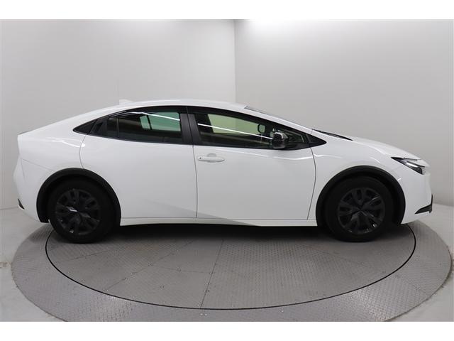 プリウス Ｘ　盗難防止装置　フルセグＴＶ　ＴＶ　１００Ｖ電源　ＬＥＤ　記録簿　ＥＳＣ　クルコン　ミュージックプレイヤー接続可　スマートキー　ＡＣ　キーフリー　ＥＴＣ　アイドリングストップ　サイドエアバック　ＡＢＳ（15枚目）