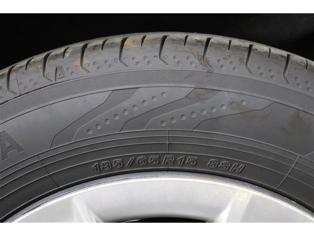 フリードスパイクハイブリッド ハイブリッド　エアバッグ　ウォークスルー　ナビＴＶ　パワーウインドウ　横滑り防止　メモリーナビ　キーレスキー　パワステ　Ｗエアバッグ　ＥＴＣ　オートエアコン　ＡＵＸ　ＡＢＳ　リアカメラ　取説記録　ＤＶＤ再生可（37枚目）