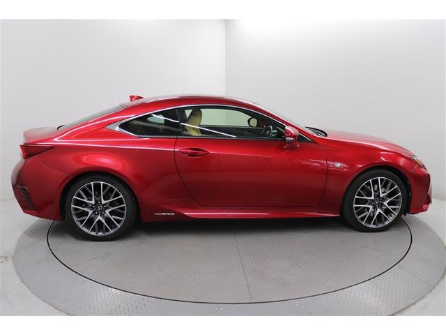 メーカー・年式を問わず、走行距離無制限トヨタならではの無償保証。すべてのお客様に安心で快適なカーライフをお約束する１年間の保証です。