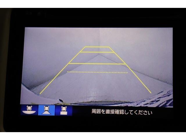 ヴェゼル ハイブリッドＺ　スタイルエディション　フルセグＴＶ　アルミホイール　記録簿　ハーフレザー　ＤＶＤ再生　横滑り防止装置　クルコン　ナビＴＶ　盗難防止装置　リアカメラ　ＬＥＤライト　ドラレコ　スマ－トキ－　ＥＴＣ車載器　エアバッグ　キーレス（6枚目）